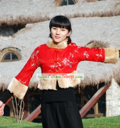 Chinese Classical Lucky Red Rabit Fur Flowery Short Blouse