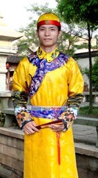 Chinese Ancient Qing Dynasty Costume Complete Set