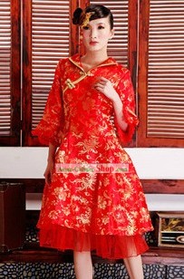 Traditional Chinese Red Long Sleeve Phoenix Wedding Skirt