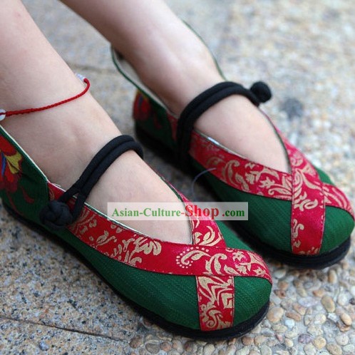 Traditional Chinese Handmade Dancing Cloth Shoes