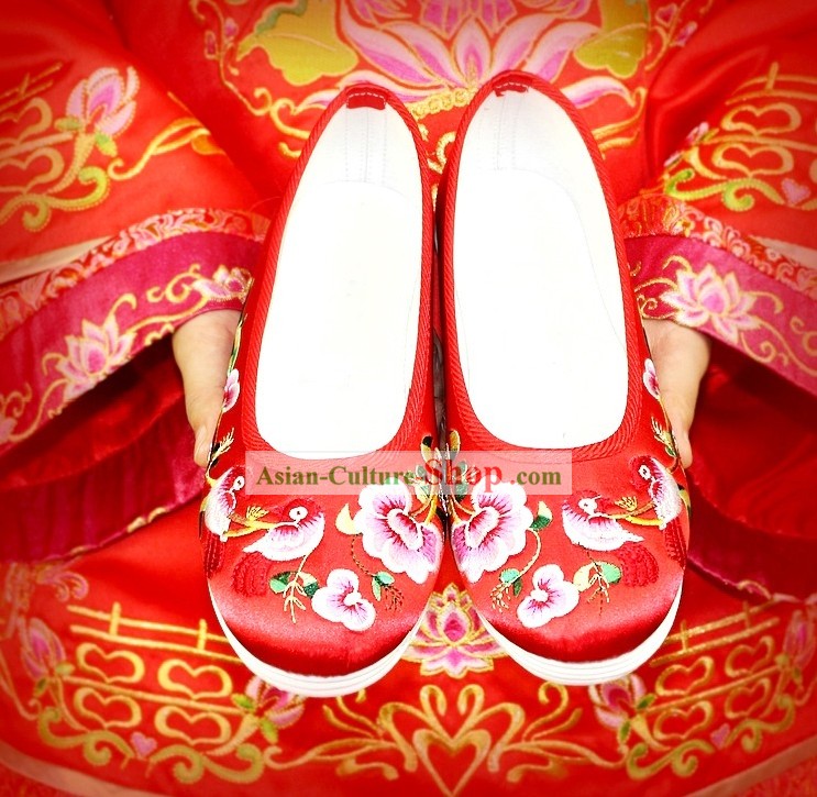 Chinese Classical Embroidered Cloth Wedding Shoes for Women