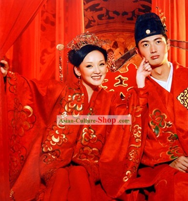Chinese Classic Wedding Dresses Two Sets for Bride and Bridegroom
