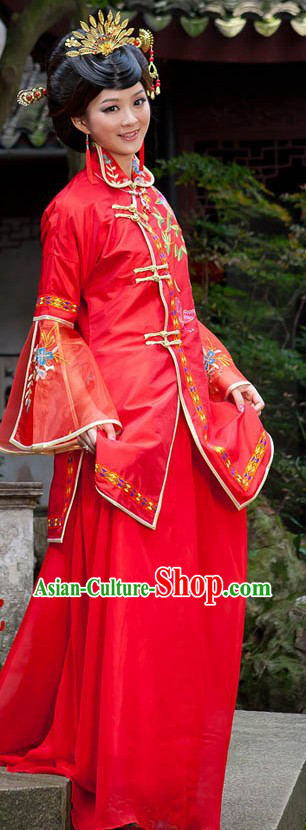 Traditional Chinese Red High Collar Butterfly and Flower Wedding Dress Complete Set