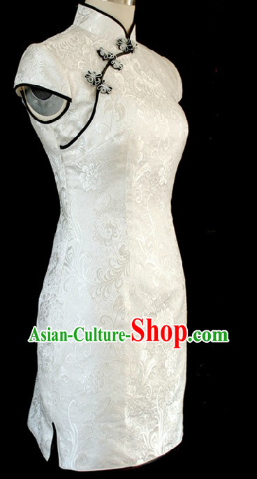 Supreme White Phoenix Pattern Short White Cheongsam for Women