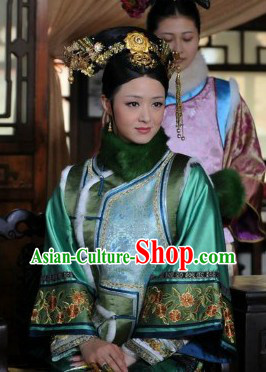Qing Dynasty Imperial Palace Concubine Winter Jacket and Cheongsam Complete Set