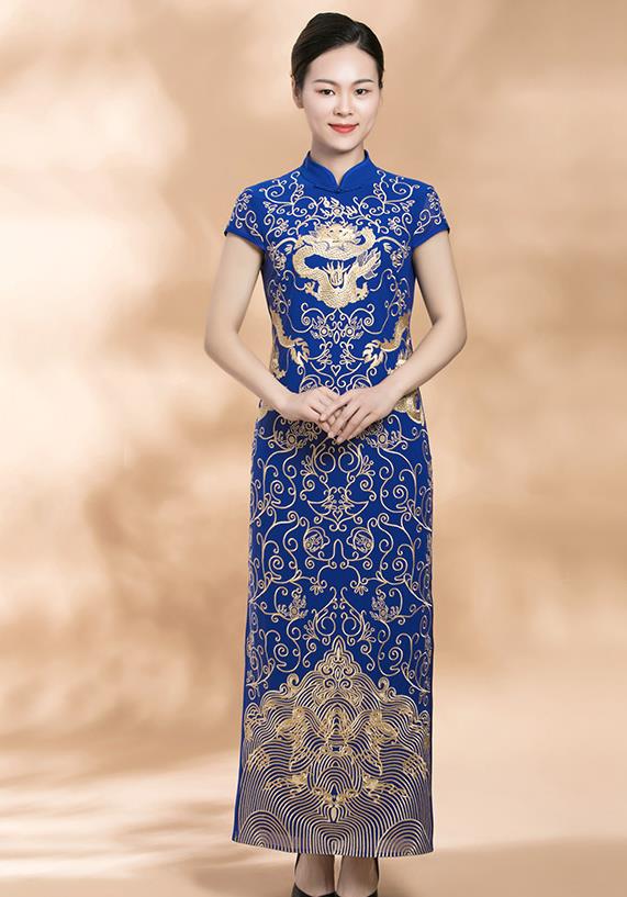 Chinese Classical Embroidered Dragon Costumes Complete Set for Women