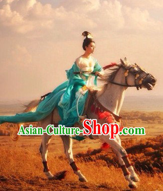 Ancient Chinese Tang Dynasty Princess Clothing and Wig Complete Set