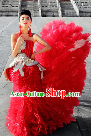 Traditional Chinese Red Phoenix Wedding Evening Dress