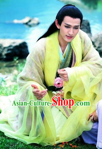 China Film Prince Yellow Clothes Complete Set