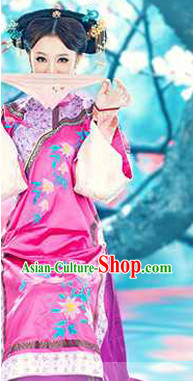 Qing Dynasty Lady Embroidered Robe Clothes