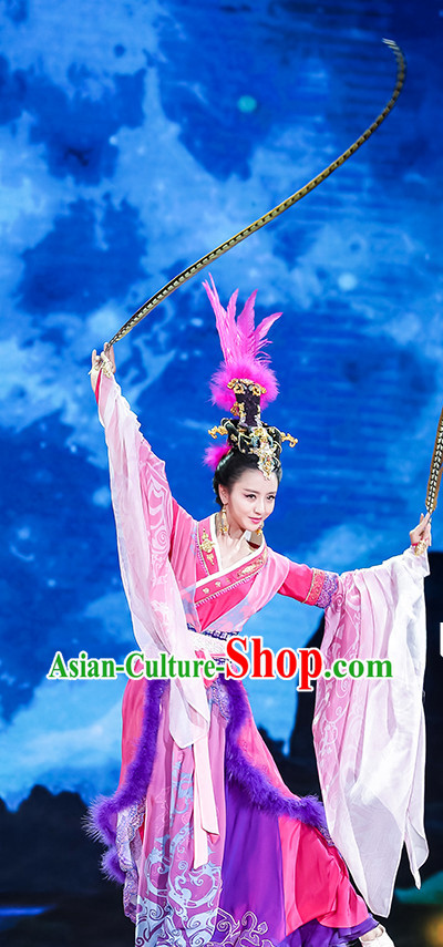 Diao Chan China Beauty Traditional Chinese Costumes and Hair Accessories