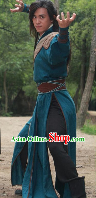 Chinese Traditional Kung Fu Performance Long Robe