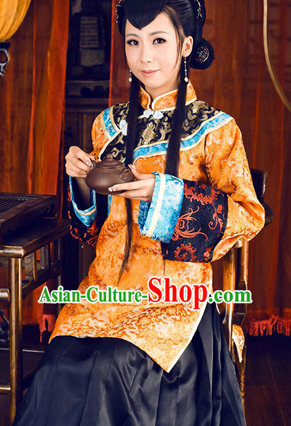 Traditional Chinese Minguo Time Clothing and Hair Jewelry Complete Set