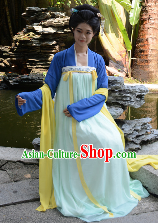 Ancient Chinese Tang Dynasty Hanfu Clothes and Hair Accessories Complete Set for Women