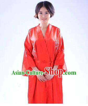 Kimono Japanese Traditional Clothes Stage Show Wafuku Aristolochia ringens Tomesode Red