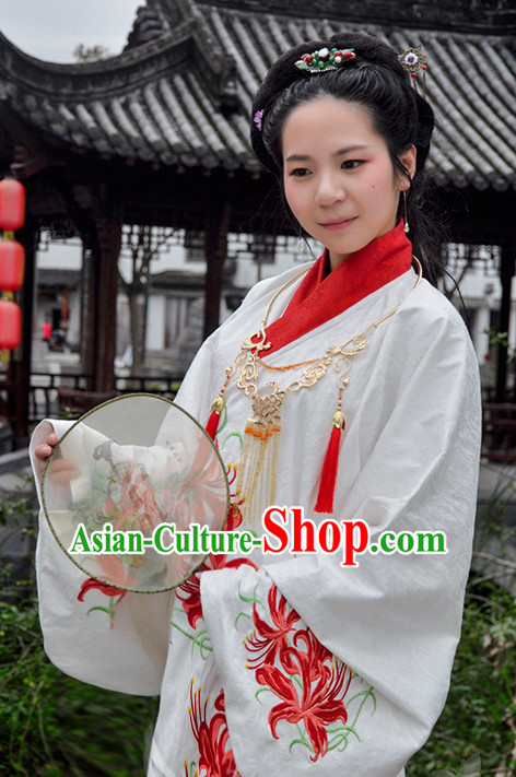 Ancient Chinese Clothing Dress Garment and Hair Accessories Complete Set for Women