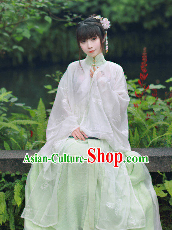 Traditional Chinese Ming Dynasty Noblewoman Blouse Skirt and Hair Jewelry Complete Set for Women
