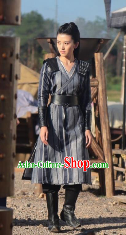 Traditional Chinese Northern and Southern Dynasties Swordswoman Costume, Asian China Ancient Female General Clothing