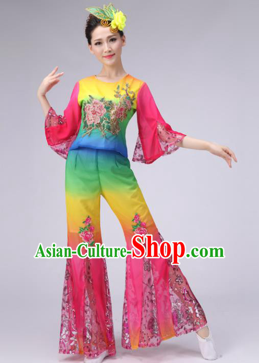 Traditional Chinese Yangge Dance Embroidered Costume, Folk Fan Dance Pink Uniform Classical Umbrella Dance Clothing for Women