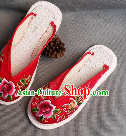 Traditional Chinese National Embroidered Shoes Handmade Red Cloth Slippers, China Hanfu Embroidery Flowers Shoes for Women