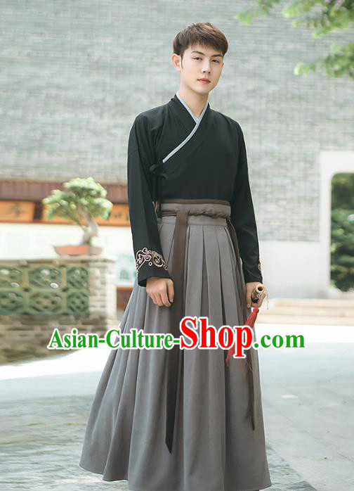 Asian China Han Dynasty Swordsman Embroidered Costume, Traditional Ancient Chinese Elegant Hanfu Black Clothing for Men