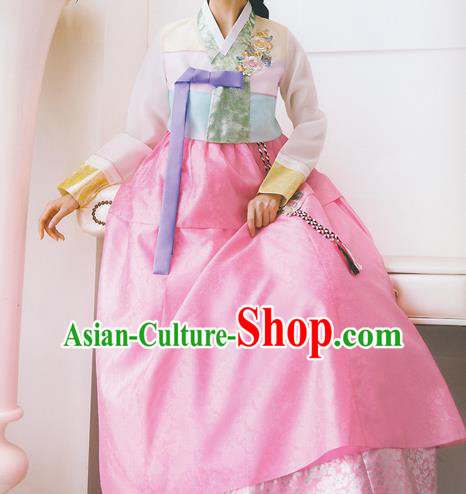 Korean National Handmade Formal Occasions Wedding Bride Clothing Embroidered Pink Blouse and Dress Palace Hanbok Costume for Women