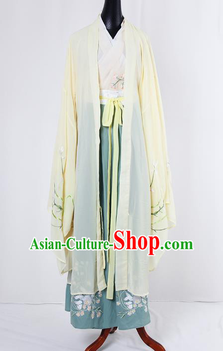 Asian China Tang Dynasty Princess Costume Yellow Wide Sleeve Cardigan, Traditional Ancient Chinese Palace Lady Embroidered Hanfu Clothing for Women