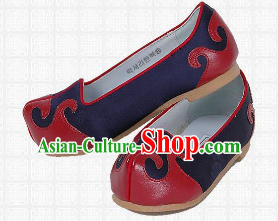 traditional korean shoes male