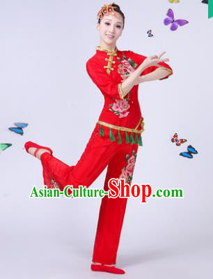 Traditional Chinese Classical Umbrella Dance Embroidered Red Costume, China Yangko Folk Fan Dance Clothing for Women