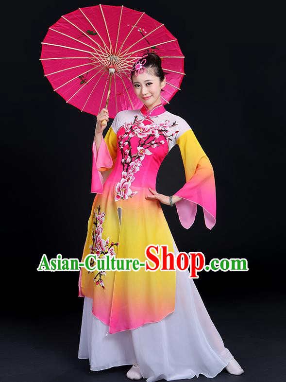 Traditional Chinese Yangge Fan Dancing Costume, Folk Dance Yangko Gradient Water Sleeve Embroider Plum Blossom Uniforms, Classic Umbrella Dance Elegant Dress Drum Dance Pink Clothing for Women