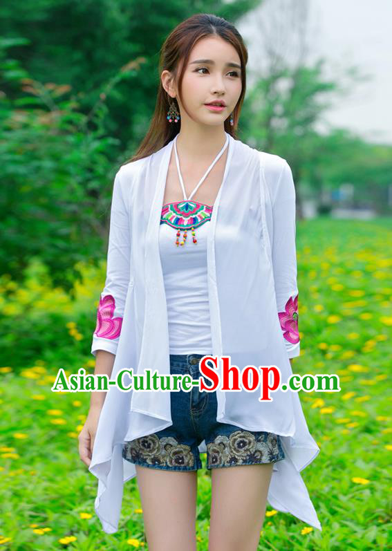 Traditional Ancient Chinese National Costume, Elegant Hanfu Cape Coat, China Tang Suit Stand Collar Embroidered Lotus Cappa, Upper Outer Garment Embroidered Cloak Clothing for Women