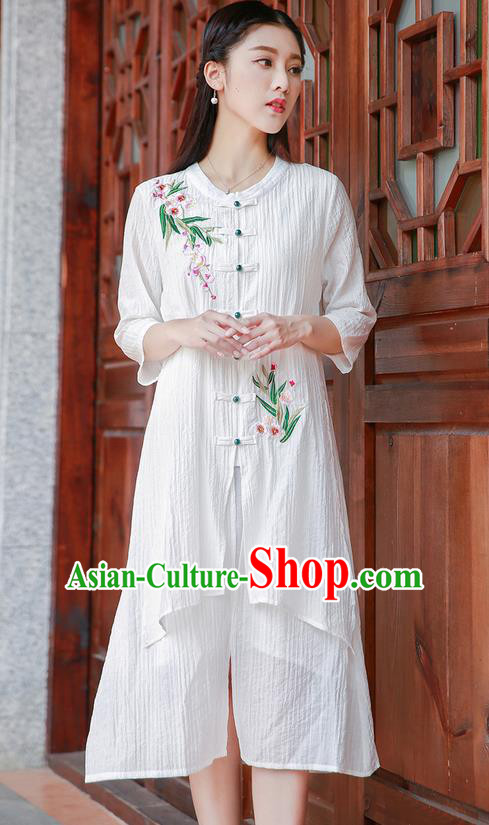 Traditional Ancient Chinese National Costume, Elegant Hanfu Embroidery Cardigan Linen White Coat, China Tang Suit Plated Buttons Cape, Upper Outer Garment Dust Coat Cloak Clothing for Women