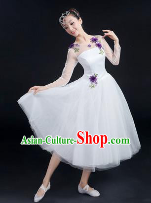 Traditional Chinese Modern Dancing Costume, Women Opening Classic Stage Performance Chorus Singing Group Dance Costume, Modern Dance White Bubble Dress for Women