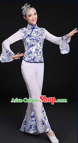 Traditional Chinese Yangge Fan Dancing Costume, Folk Dance Yangko Blue and White Porcelain Uniforms, Classic Umbrella Dance Elegant Mandarin Sleeve Dress Drum Dance Clothing for Women