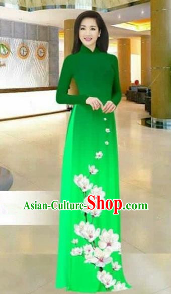 Modern Vietnamese Short Ao Dai Clothing for Women