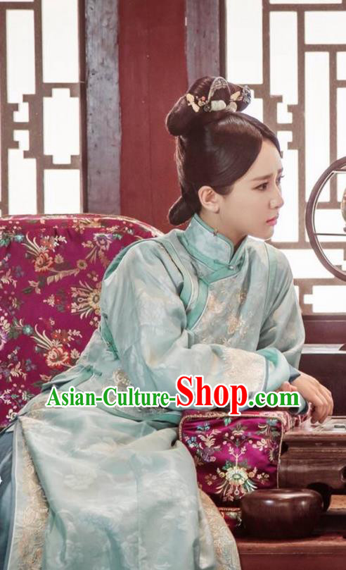 Traditional Ancient Chinese Qing Dynasty Palace Lady Costume, Chinese Manchu Mandarin Palace Aristocratic Miss Embroidered Clothing and Handmade Headpiece Complete Set