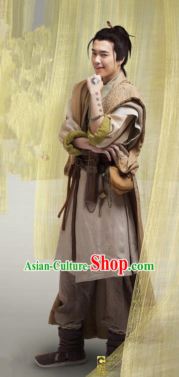 Chinese Ancient Tang Dynasty Swordsman Costume and Headpiece Complete Set, Traditional Chinese Ancient Chivalrous Expert Clothing for Men