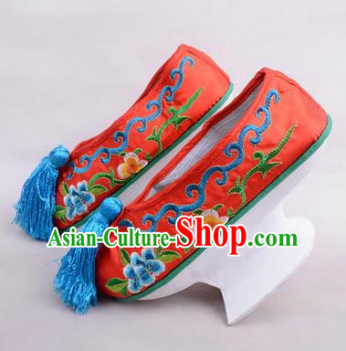 Chinese Ancient Peking Opera Young Lady Embroidered Hua Tan Shoes, Traditional China Qing Dynasty Manchu Princess Beijing Opera Red Embroidered Shoes Saucers