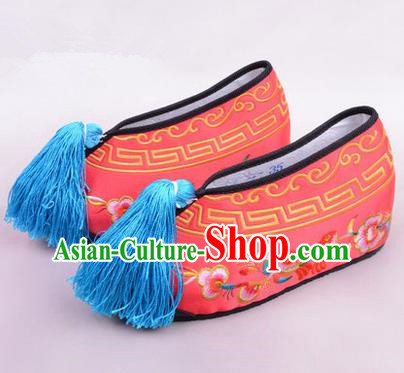 Chinese Ancient Peking Opera Young Lady Embroidered Wedding Shoes, Traditional China Beijing Opera Female Hua Tan Pink Embroidered Shoes