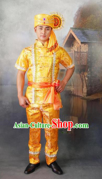 Traditional Traditional Thailand Male Clothing, Southeast Asia Thai Ancient Costumes Dai Nationality Golden Shirt and Pants Complete Set for Men