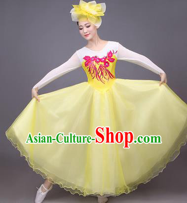 Traditional Chinese Modern Dance Compere Performance Costume, China Opening Dance Chorus Big Swing Full Dress, Classical Dance Yellow Bubble Dress for Women