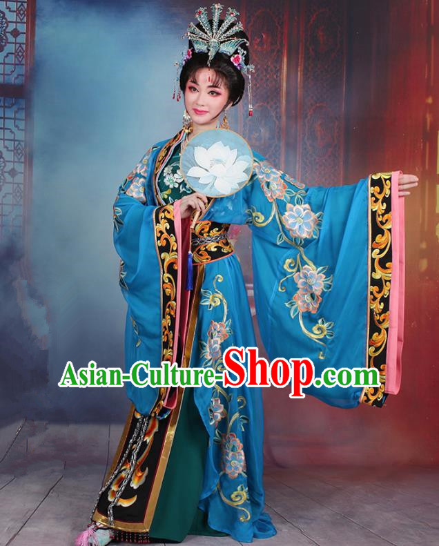 Traditional China Beijing Opera Young Lady Hua Tan Costume Princess Blue Embroidered Cape, Ancient Chinese Peking Opera Diva Embroidery Dress Clothing