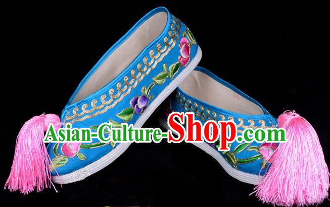 Top Grade Professional Beijing Opera Hua Tan Embroidered Blue Cloth Shoes, Traditional Ancient Chinese Peking Opera Diva Princess Blood Stained Shoes