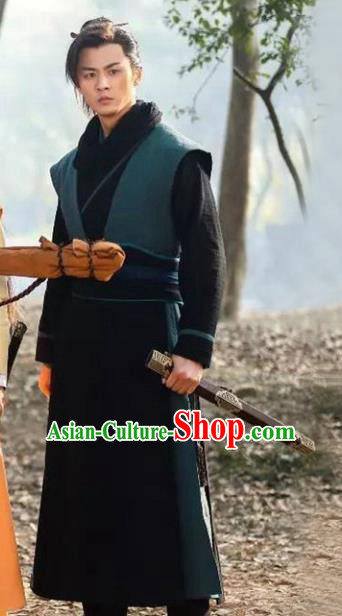 Traditional Chinese Ancient Swordsman Costume, Chinese Qin Dynasty Knight Kawaler Hanfu Clothing for Men