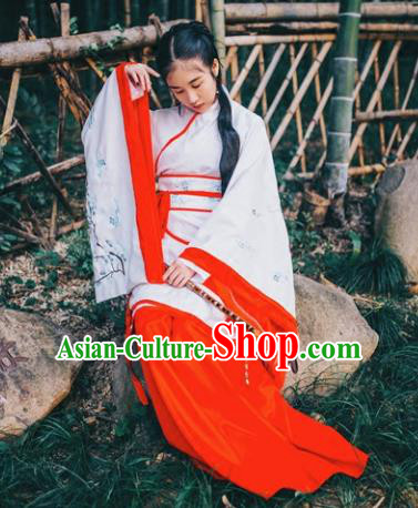 Traditional Asian Oriental China Costume Embroidery Palace Lady Curve Bottom, Chinese Hanfu Han Dynasty Princess Embroidered Clothing for Women