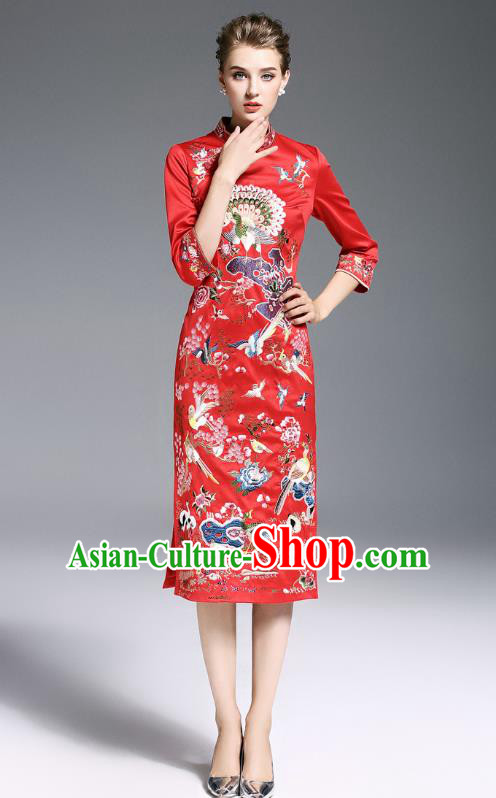 Top Grade Asian Chinese Costumes Classical Embroidery Red Plated Buttons Cheongsam, Traditional China National Slant Opening Embroidered Chirpaur Clothing for Women