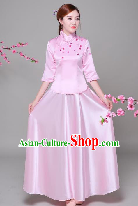 Traditional Chinese Republic of China Nobility Lady Clothing, China National Embroidered Pink Qipao Blouse and Skirt for Women