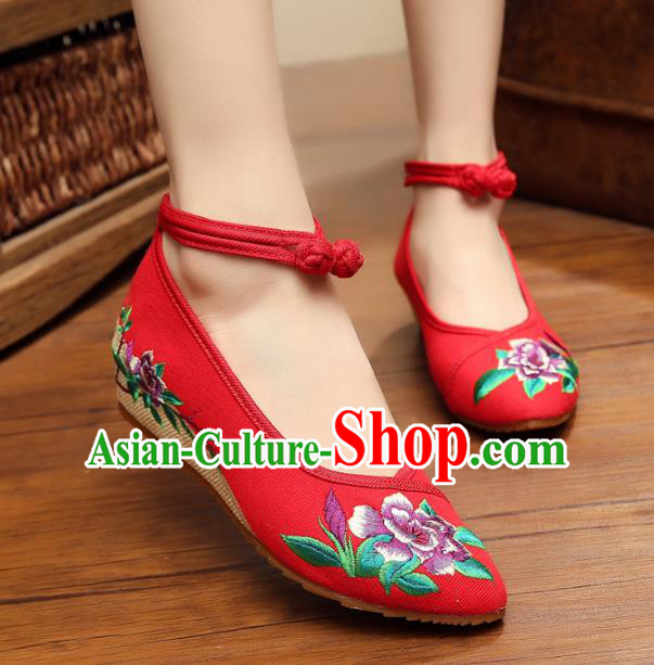 Traditional Chinese National Hanfu Shoes Red Embroidered Shoes, China Princess Shoes Embroidery Flowers Shoes for Women
