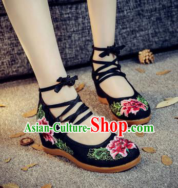 Traditional Chinese National Hanfu Black Wedge Heel Embroidered Shoes, China Princess Embroidery Peony Shoes for Women