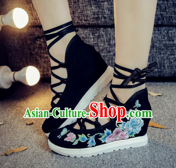Traditional Chinese National Hanfu Black Embroidered Shoes, China Princess Embroidery Peony Shoes for Women